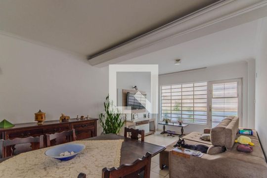 Sala de casa à venda com 3 quartos, 270m² em Vila Mariana, São Paulo