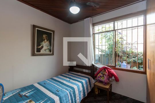 Quarto 2 de casa à venda com 4 quartos, 300m² em Santa Amélia, Belo Horizonte