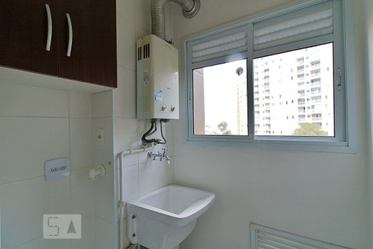 Área de Serviço de apartamento para alugar com 2 quartos, 49m² em Parque Reboucas, São Paulo