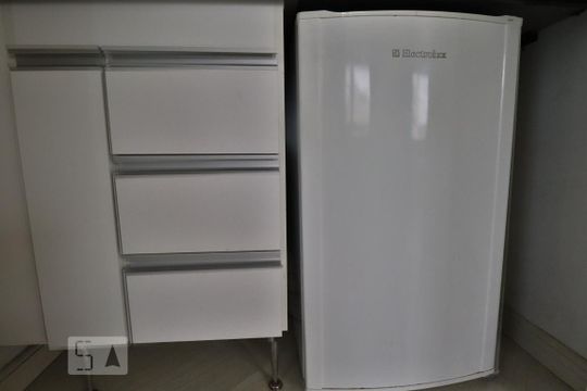 Cozinha de apartamento para alugar com 2 quartos, 43m² em Jardim Paulista, São Paulo