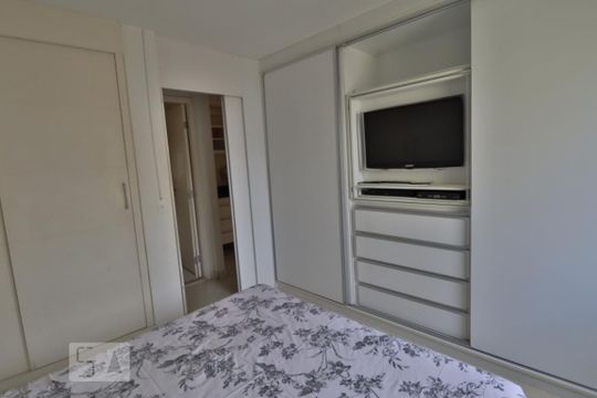 Quarto de apartamento para alugar com 2 quartos, 43m² em Jardim Paulista, São Paulo