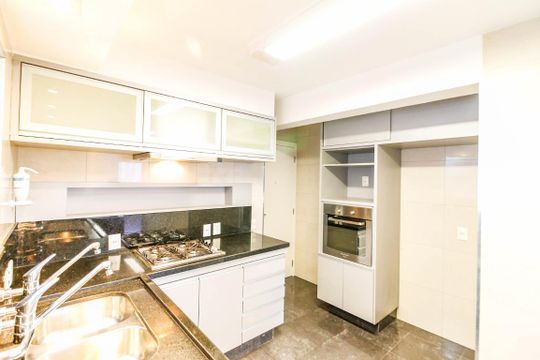 Cozinha de apartamento para alugar com 2 quartos, 86m² em Vila Cruzeiro, São Paulo