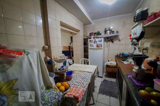 Cozinha de casa à venda com 3 quartos, 215m² em Vila Tolstoi , São Paulo