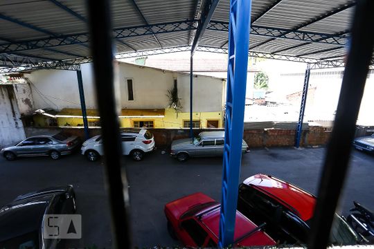 Vista de casa à venda com 3 quartos, 300m² em Vila Morse, São Paulo