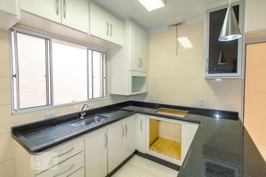 Cozinha de casa para alugar com 2 quartos, 140m² em Tatuapé, São Paulo