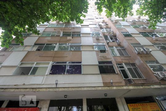 Fachada do Prédio de apartamento para alugar com 1 quarto, 40m² em Flamengo, Rio de Janeiro