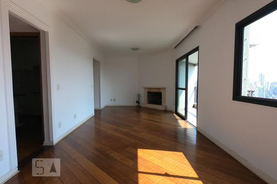 Sala de apartamento para alugar com 3 quartos, 115m² em Vila Suzana, São Paulo