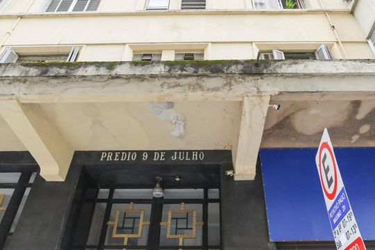 Fachada de apartamento à venda com 2 quartos, 65m² em Centro Histórico de São Paulo, São Paulo