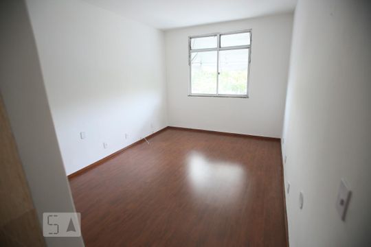 Sala de apartamento à venda com 2 quartos, 42m² em Taquara, Rio de Janeiro