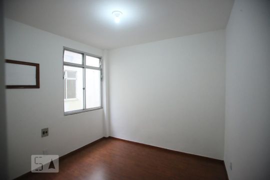 Quarto 2 de apartamento à venda com 2 quartos, 42m² em Taquara, Rio de Janeiro
