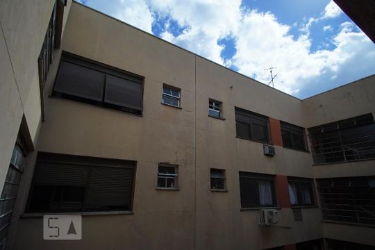 Sala - Vista de apartamento à venda com 3 quartos, 148m² em Rio Branco, Porto Alegre
