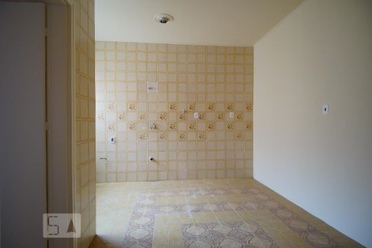 Cozinha de apartamento à venda com 3 quartos, 148m² em Rio Branco, Porto Alegre