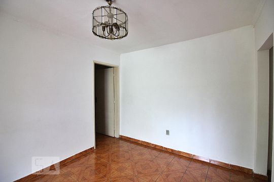 Sala  de casa para alugar com 2 quartos, 109m² em Centro, São Bernardo do Campo