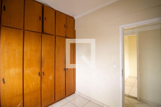 Quarto 1 de apartamento à venda com 2 quartos, 55m² em Quinta da Paineira, São Paulo