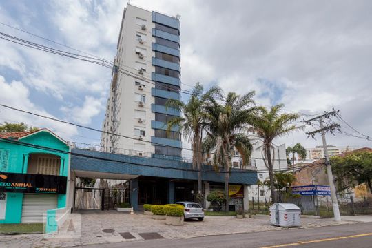 Fachada de apartamento à venda com 3 quartos, 230m² em Floresta, Porto Alegre