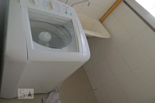 Área de Serviço de apartamento para alugar com 2 quartos, 48m² em Anil, Rio de Janeiro
