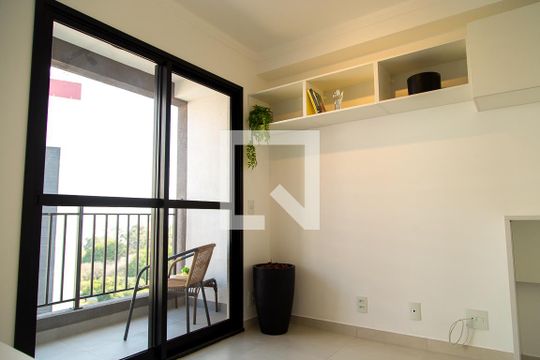 Kitnet/Studio para alugar com 1 quarto, 26m² em Mirandópolis, São Paulo