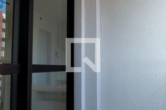Varanda de kitnet/studio para alugar com 1 quarto, 26m² em Mirandópolis, São Paulo