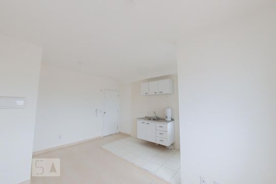 Sala de apartamento para alugar com 2 quartos, 42m² em Vila Galvão, Guarulhos