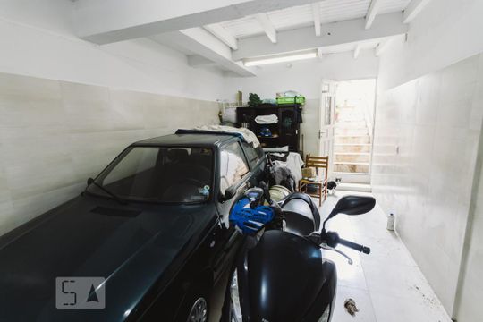 Garagem de casa à venda com 3 quartos, 95m² em Vila Pompéia, São Paulo