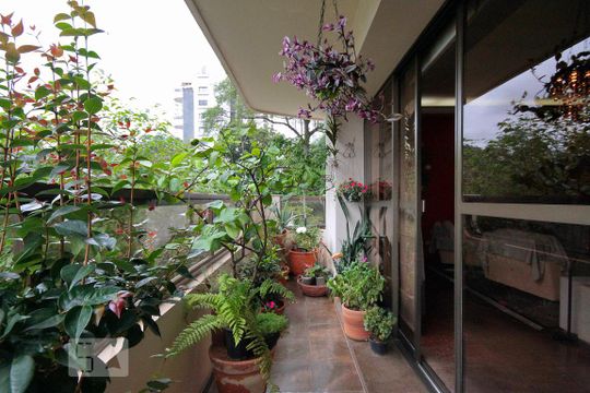 Varanda de apartamento para alugar com 3 quartos, 290m² em Santa Cecilia, São Paulo