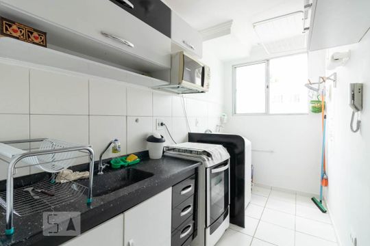 Cozinha de apartamento para alugar com 3 quartos, 70m² em Parque Residencial Flamboyant, São José dos Campos