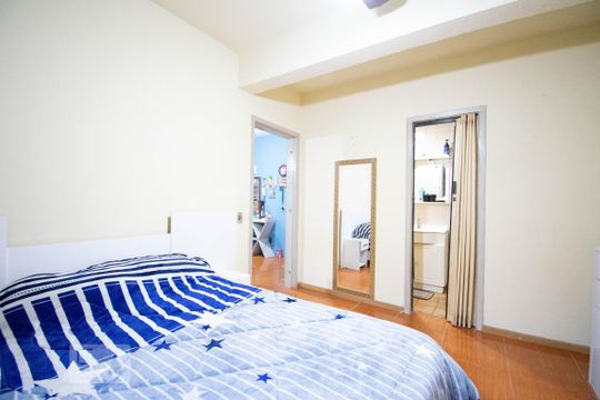 Quarto de apartamento à venda com 1 quarto, 84m² em Teresópolis, Porto Alegre