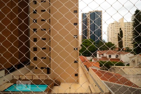 Vista do Quarto de apartamento para alugar com 1 quarto, 42m² em Cambuí, Campinas