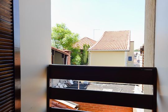 Sacada da Suíte 1 de casa de condomínio à venda com 2 quartos, 102m² em Jardim Cocaia, Guarulhos