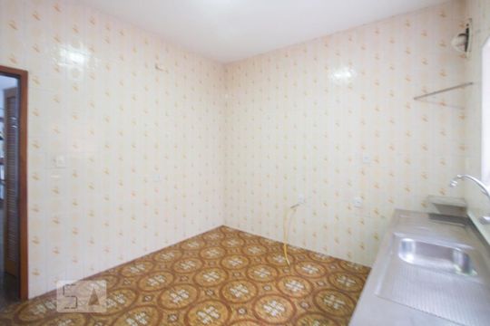 Cozinha de casa para alugar com 2 quartos, 116m² em Vila Cordeiro, São Paulo
