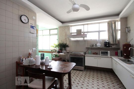Cozinha de apartamento à venda com 4 quartos, 480m² em Santa Cecília, São Paulo
