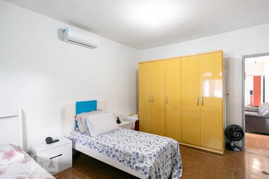 Quarto de casa à venda com 1 quarto, 60m² em Vila Pita, São Paulo