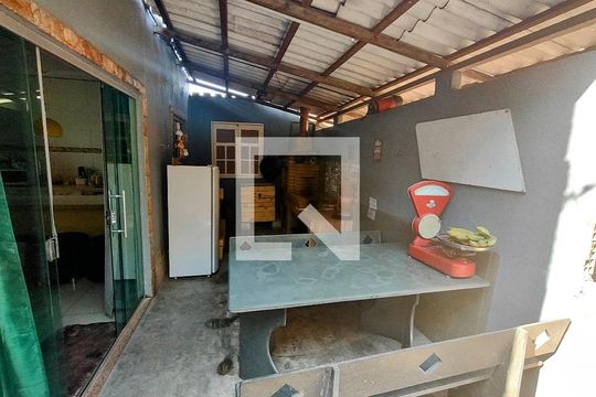 Casa para alugar com 3 quartos, 240m² em Vila Lusitânia, São Bernardo do Campo