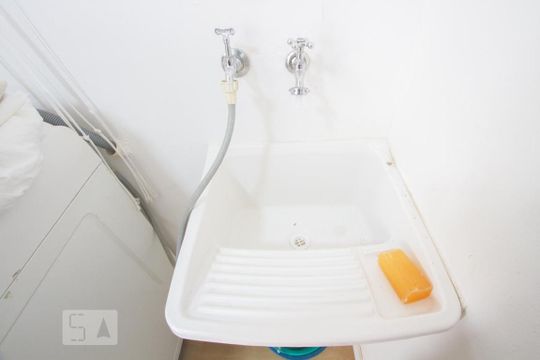 Detalhe Área de Serviço de casa à venda com 2 quartos, 90m² em Brooklin, São Paulo