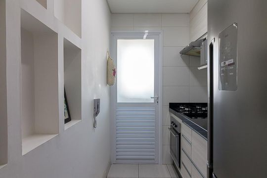 Cozinha de apartamento para alugar com 2 quartos, 56m² em Vila Galvão, Guarulhos