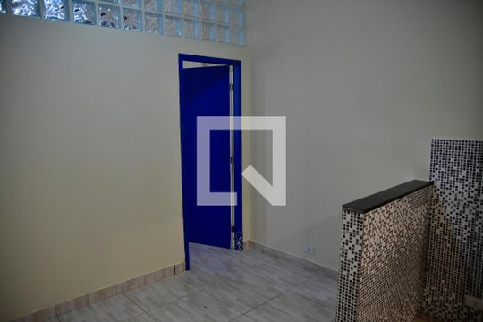 Sala de kitnet/studio para alugar com 1 quarto, 41m² em Santa Efigênia, São Paulo