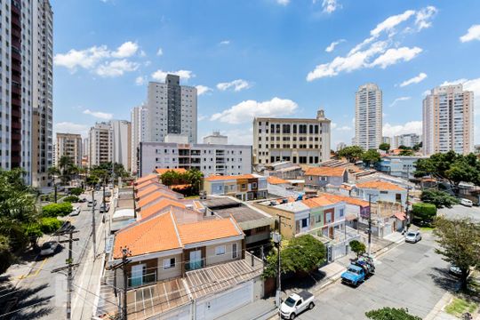 Vista de apartamento para alugar com 3 quartos, 75m² em Vila Gumercindo, São Paulo
