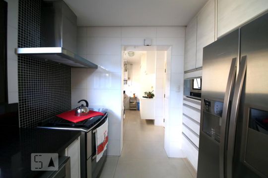 Cozinha - Área de Serviço de apartamento à venda com 3 quartos, 217m² em Campo Belo, São Paulo