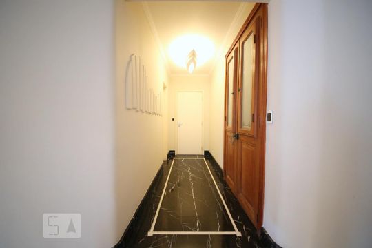 Enttada de apartamento à venda com 3 quartos, 217m² em Campo Belo, São Paulo