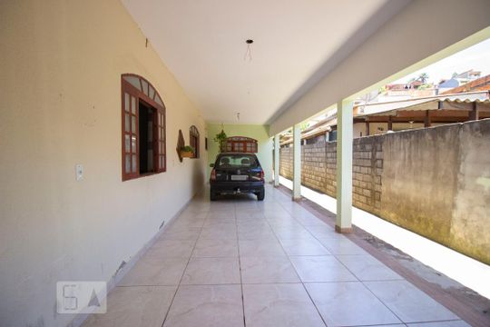 Garagem de casa à venda com 3 quartos, 306m² em Jardim América, Várzea Paulista
