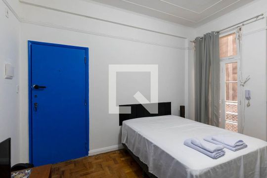 Studio de kitnet/studio para alugar com 1 quarto, 35m² em República, São Paulo