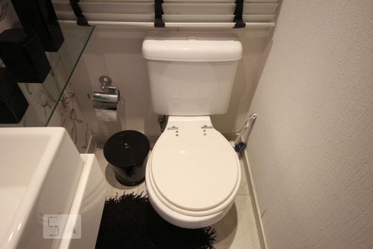 Banheiro de apartamento para alugar com 2 quartos, 82m² em Vila Mariana, São Paulo