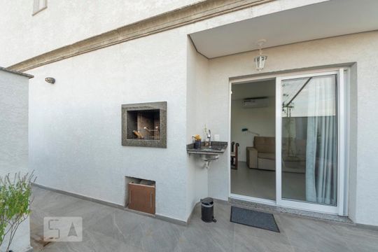Sacada com churrasqueira de apartamento à venda com 2 quartos, 105m² em Santa Teresa, São Leopoldo