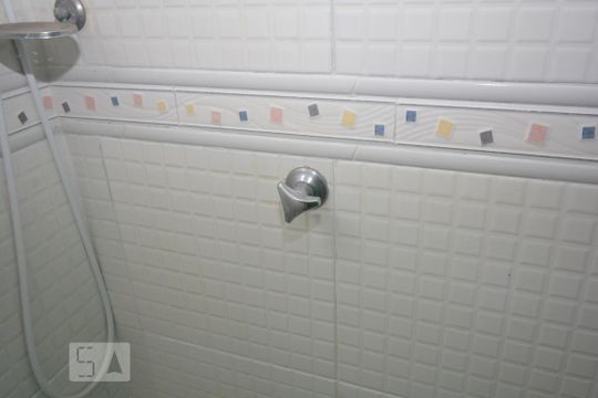Banheiro de apartamento à venda com 2 quartos, 70m² em Vaz Lobo, Rio de Janeiro