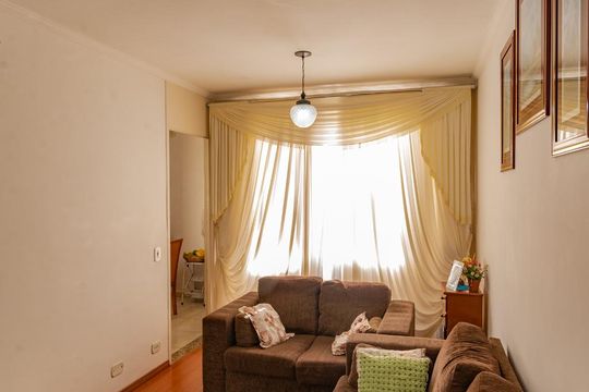 Sala de apartamento à venda com 3 quartos, 76m² em Jardim do Vovô, Campinas