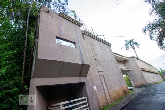 Fachada de casa à venda com 8 quartos, 1140m² em Vivenda, Jundiaí
