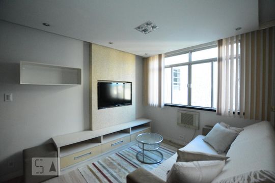 Sala de apartamento à venda com 2 quartos, 60m² em Irajá, Rio de Janeiro