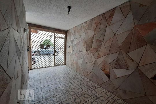 Garagem de casa à venda com 3 quartos, 180m² em Vila Santa Virginia, São Paulo