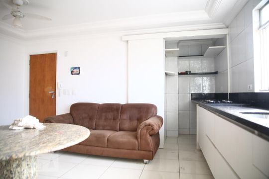 Sala/Cozinha de apartamento para alugar com 3 quartos, 92m² em Aviação, Praia Grande