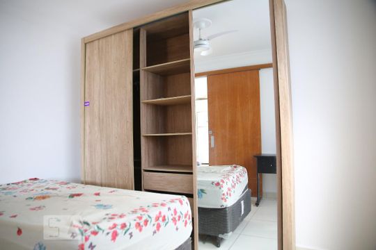 quarto 1 de apartamento para alugar com 3 quartos, 92m² em Aviação, Praia Grande